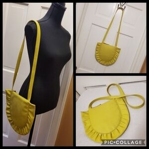 HOZEN Ruffle Shoulder Bag Limon in color Vegan Leather